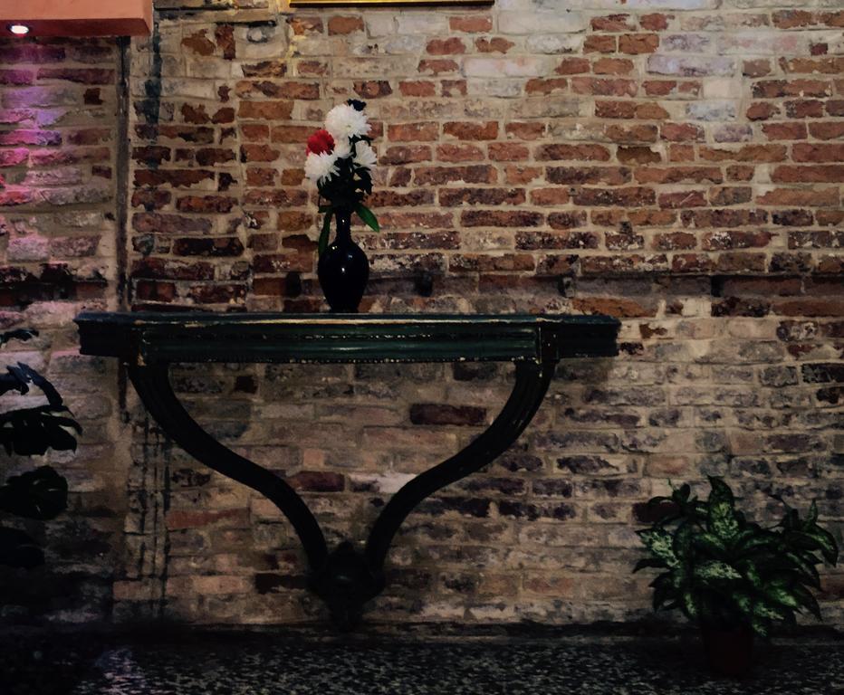Ai Boteri Hostel Venice Exterior photo
